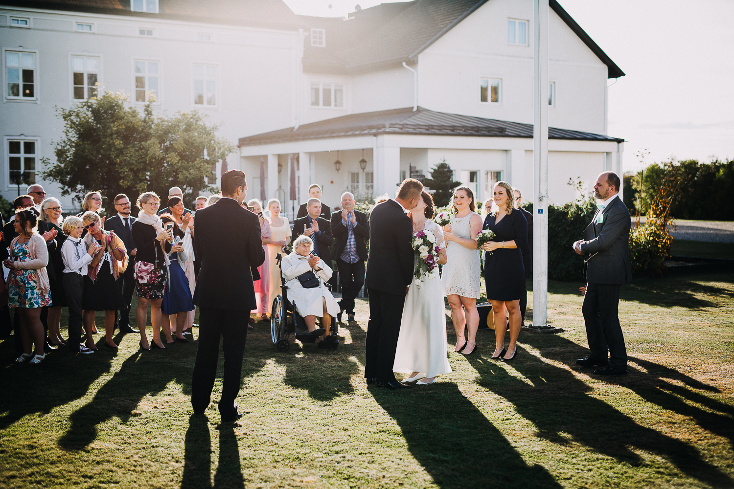 Bröllop Vingåker Båsenberga Bröllopsfotograf Yohanna Mårtensson